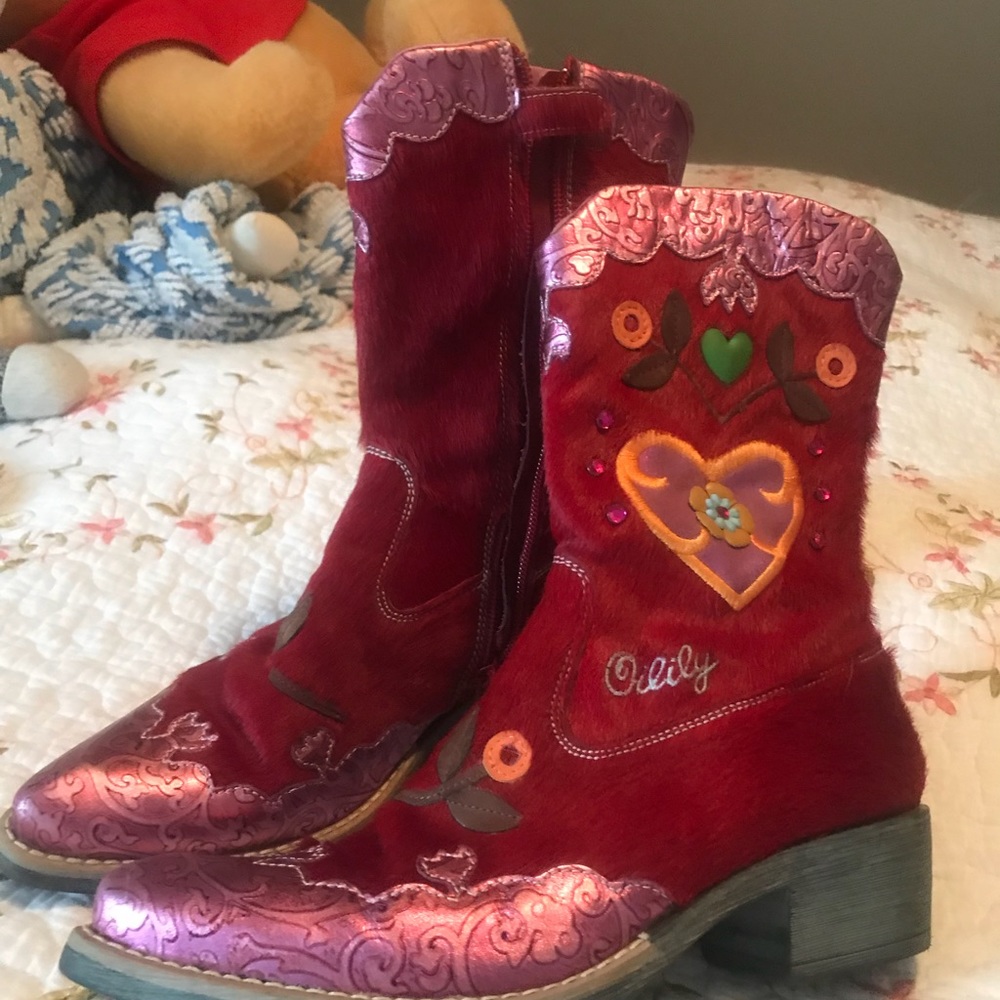 Cowboy boots very rare find